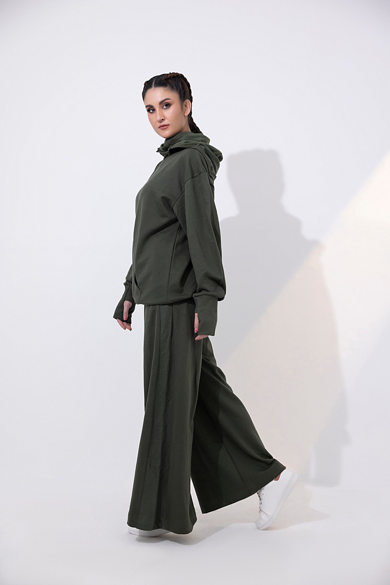 Women's dark green fleece with face mask tracksuit.