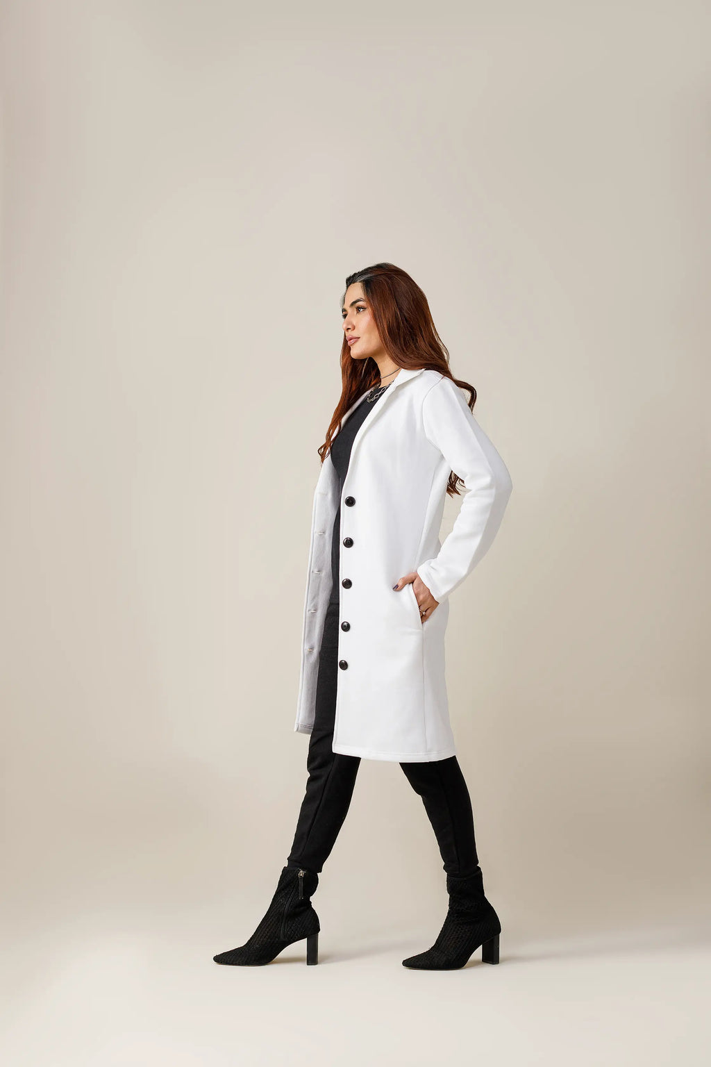 Women's fleece white short lapel coat.