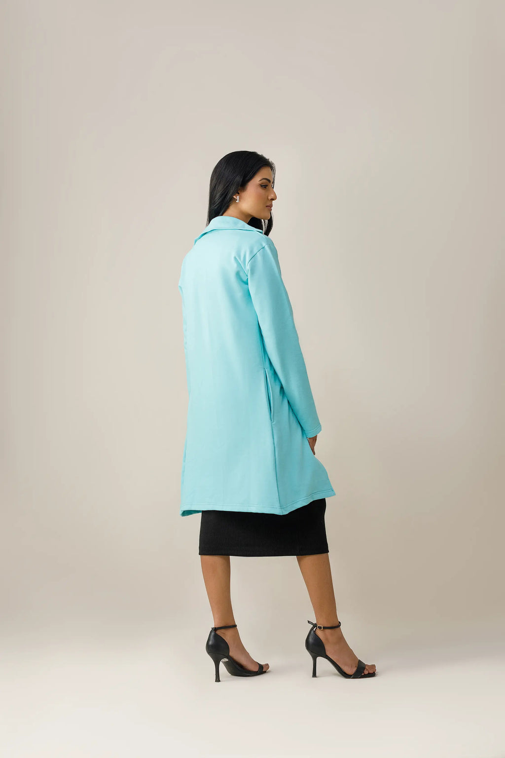 Women's blue short lapel coat.