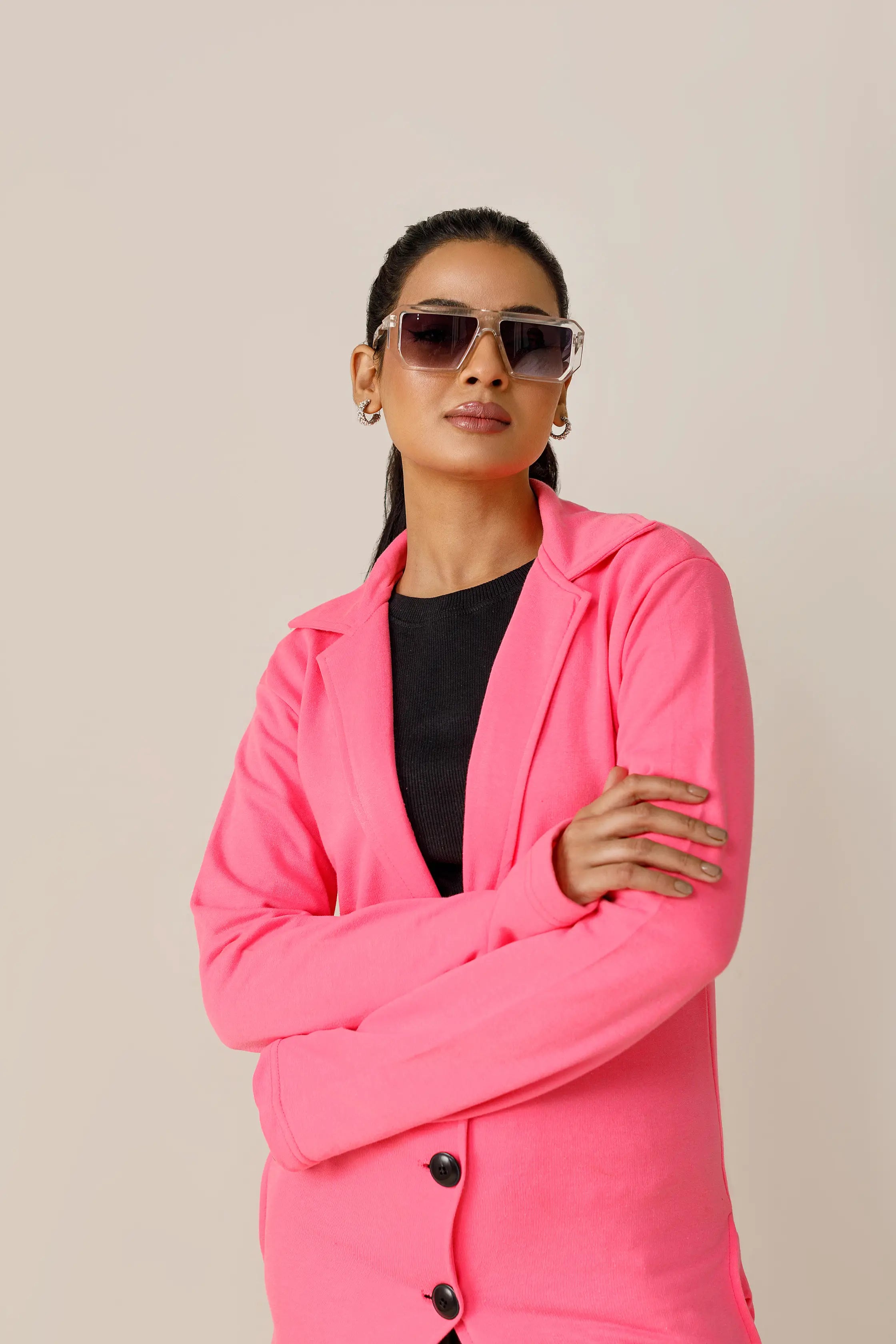 Women's fleece pink short lapel coat.
