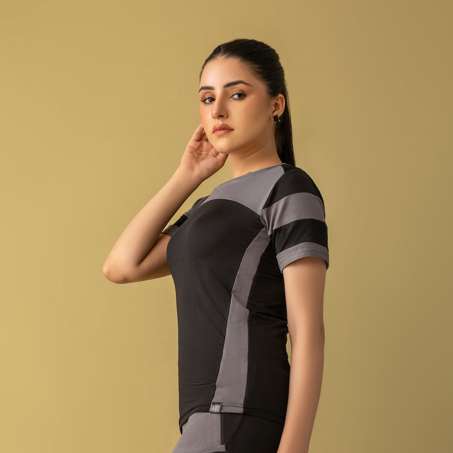 Stealth Power Activewear T-shirt (Grey And Black)