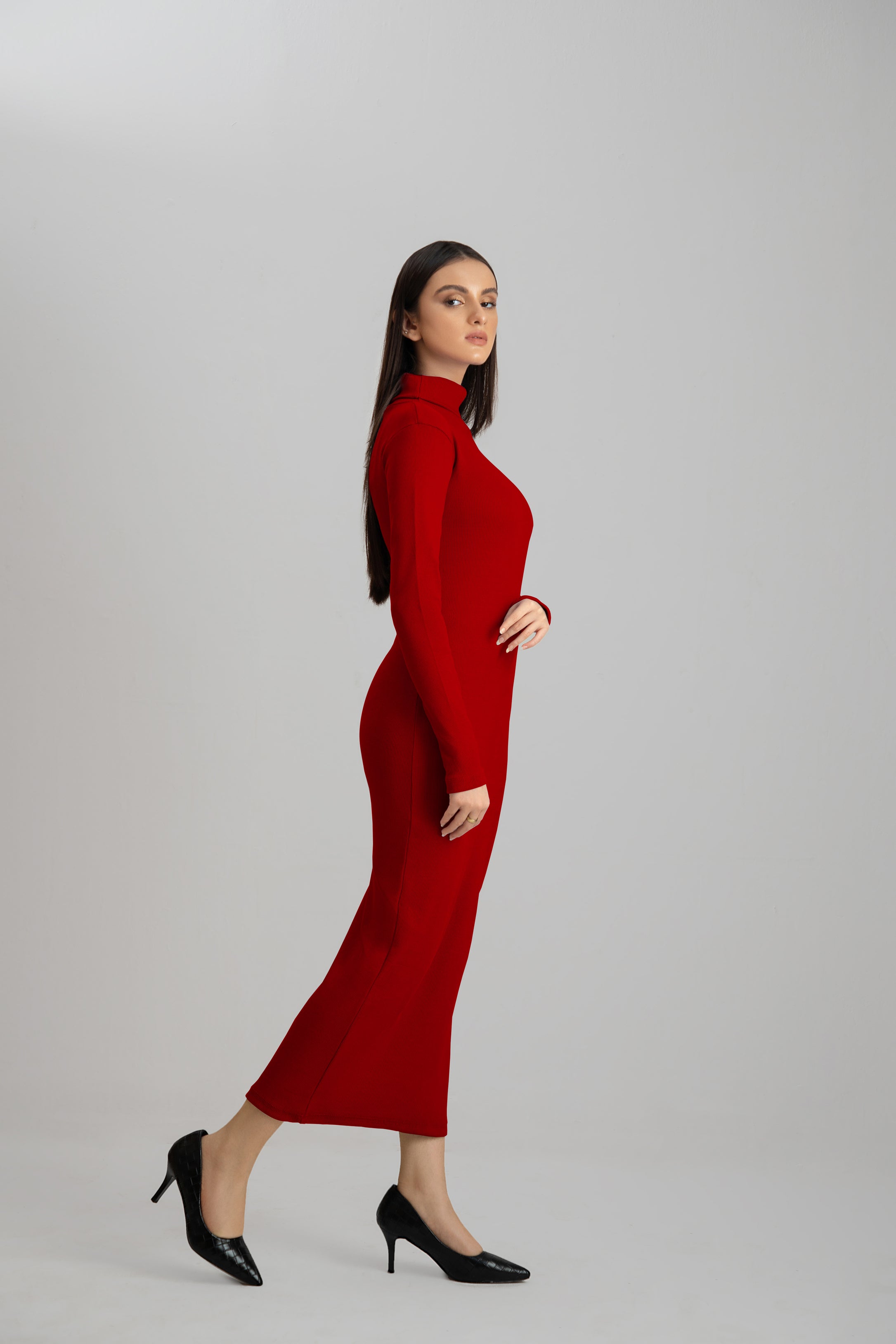 Women's rib burgandy highneck bodycon. 