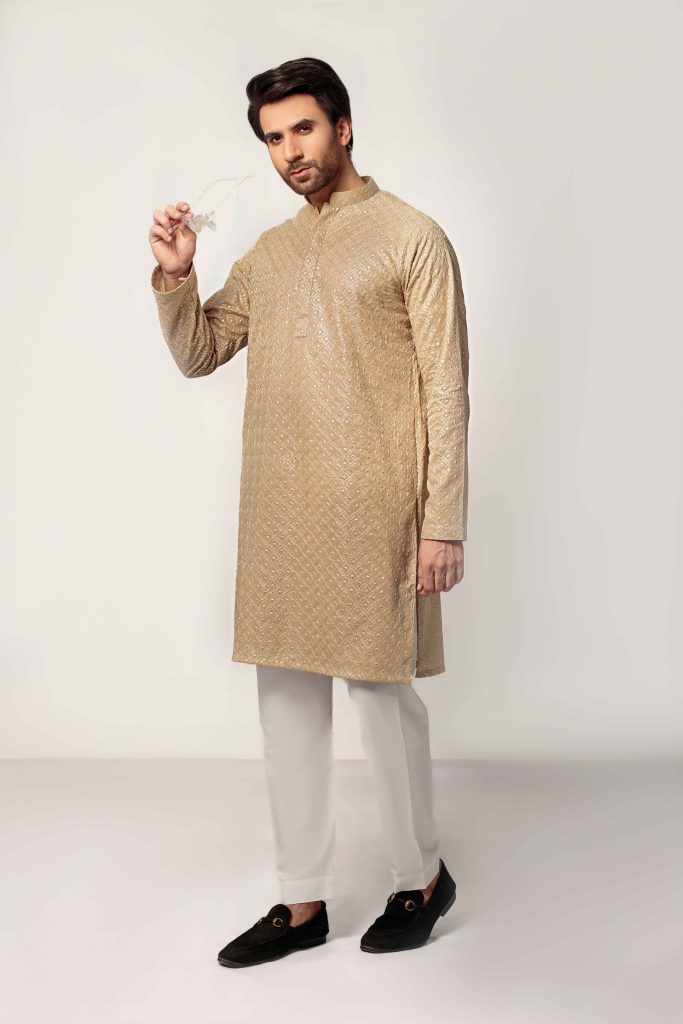Beige Men's kurta Embroidered (Chikan Kari)
